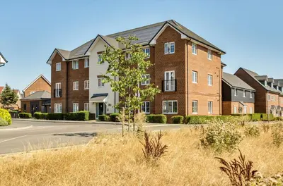 Barley Road, Finchwood Park, RG40
