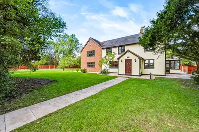Landywood Farm Lane, Cheslyn Hay, WS6