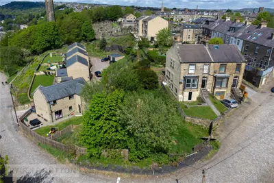 Wakefield Gate, Halifax, HX3