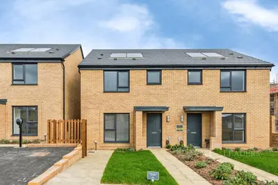 Three Smiths, Highworth, SN6