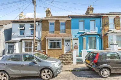 Clive Road, Rochester, Kent, ME1