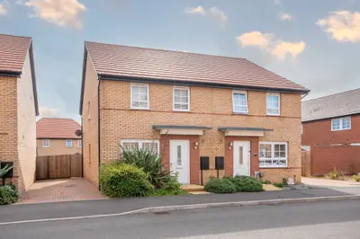 Brockhall Crescent, Kettering, NN15