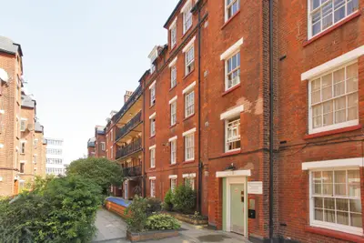 142 Morris House, Salisbury Street, London