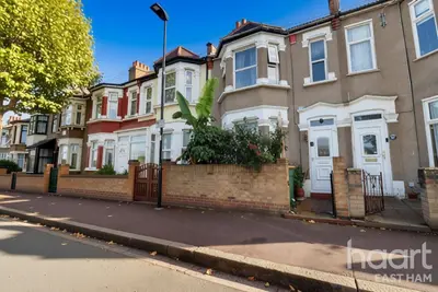 Ruskin Avenue, London, E12