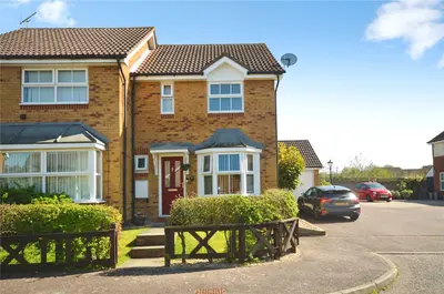 Puffin Way, Aylesbury, Buckinghamshire, HP19