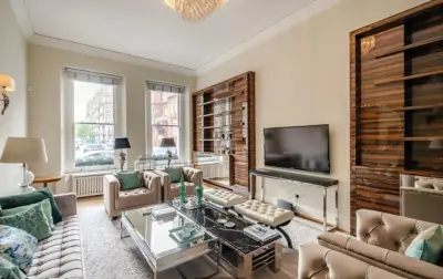Princes Gate, Knightsbridge, SW7