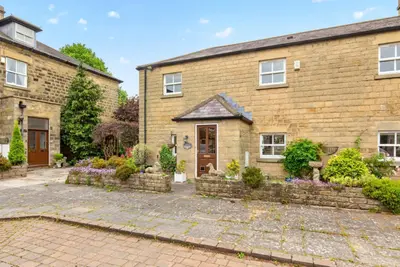 Harrogate Road, Harewood, Leeds