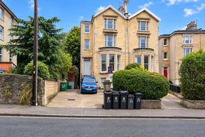 Cotham Brow, Bristol, BS6