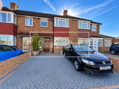 Chessington Hill park, KT9