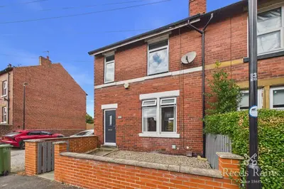 Eshald Place, Woodlesford, West Yorkshire, LS26