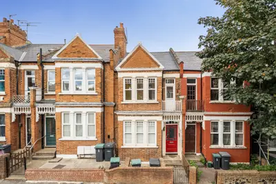 Rathcoole Gardens, London, N8