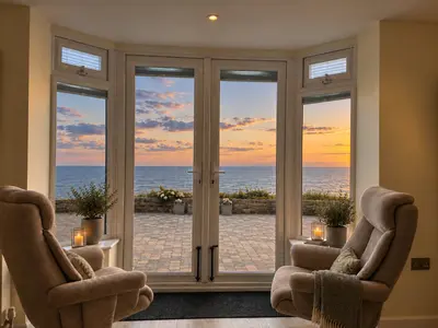 Southbourne Overcliff Drive, Bournemouth, BH6