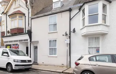 East Street, Herne Bay, CT6