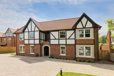 Beauchamp Road, East Molesey KT8 0PA