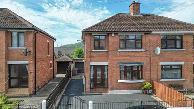 Mountainview Parade, Belfast, BT14 7GY