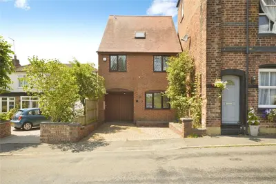 Sedgley Road, Wolverhampton, Staffordshire, WV4