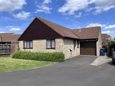Davenant Close, Gillingham SP8 4SL