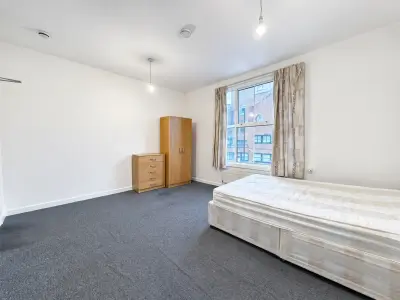 Studio flat to rent in Torriano Avenue, Kentish Town, NW5