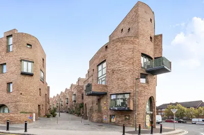 Flat 7, 4 Edgewood Mews, LONDON