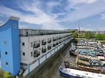 Canal Road, Gravesend, DA12