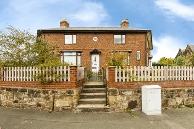 Bennions Road, Wrexham, LL13