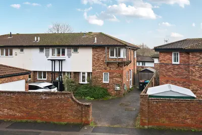 Quinton Drive, Bradwell Village, MK13
