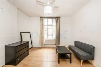 Meriden Court, Chelsea, SW3