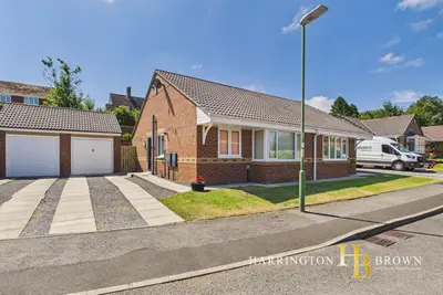Castlehills, Castleside