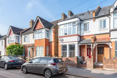 25 Fairview Road, London