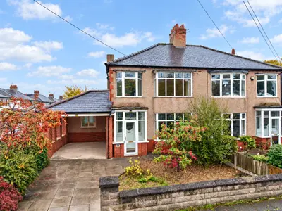 Holmefield Road, Liverpool, L19