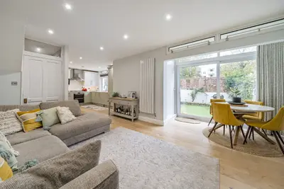 Cedars Road, London, SW4