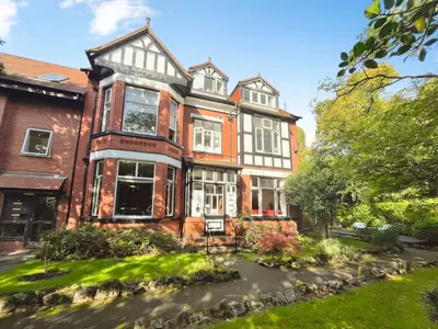 Parkfield Road South, Didsbury, M20