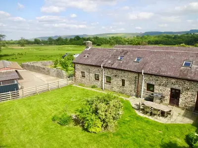 Glanirfon, Llanwrtyd Wells, Powys, LD5 4RR