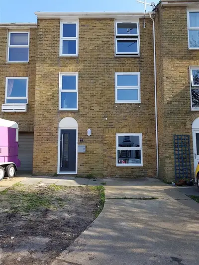 Camden Square, Ramsgate, Kent CT11 8HS