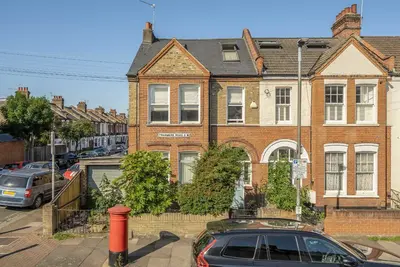 Tranmere Road, SW18