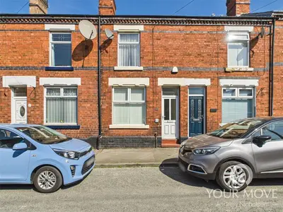 Richard Moon Street Crewe Cw1, Mid Terrace House