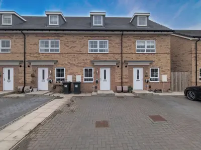 Leafcutter Way, Cleckheaton, BD19