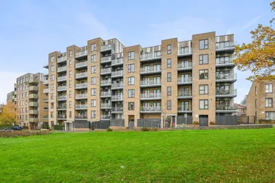 Ridding Lane, Greenford, UB6