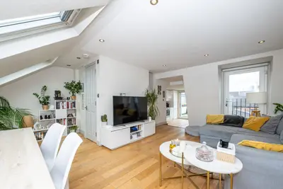 Willow Vale, Shepherds Bush, W12