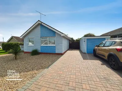 Nicholas Close, Brading, PO36