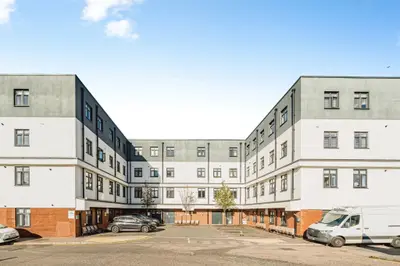 Cambridge Place, Aylesbury, HP20