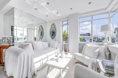 Prince Albert Road, St Johns Wood London, NW8