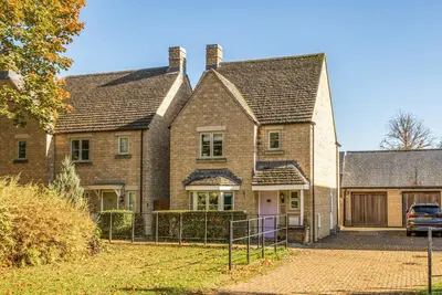 Dowding Close, Upper Rissington, GL54