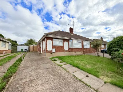 Plumtree Avenue, WELLINGBOROUGH