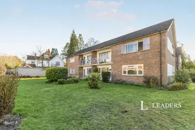 Heath Road, Weybridge, KT13