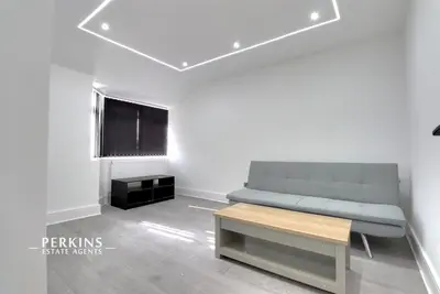 Ruislip Road, Greenford, UB6
