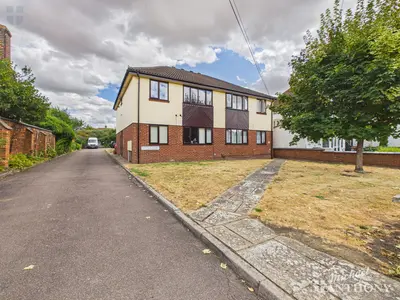 , Arnold Court, 7-9 Milton Road, Aylesbury, HP21 7LZ