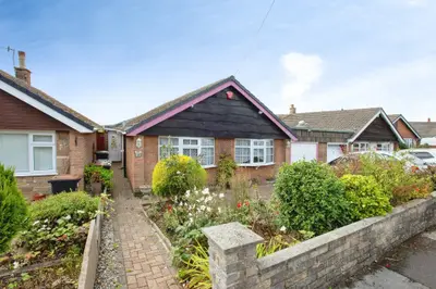 Commons Close, Newthorpe, NG16