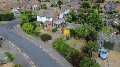Longfield Road, Twyford, RG10