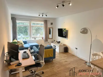 26 Morden Road, London, SW19